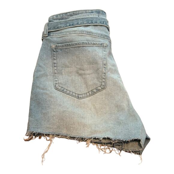 Hollister High Rise Mom Shorts 3" blue denim with belt and buckle size 11 - Picture 8 of 9